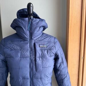 Patagonia Macro Puff NWOT Hoody Extra Small Classic Navy Windproof XS